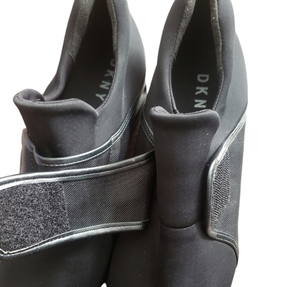 Dkny Wedge Sneakers - Picture 5 of 10